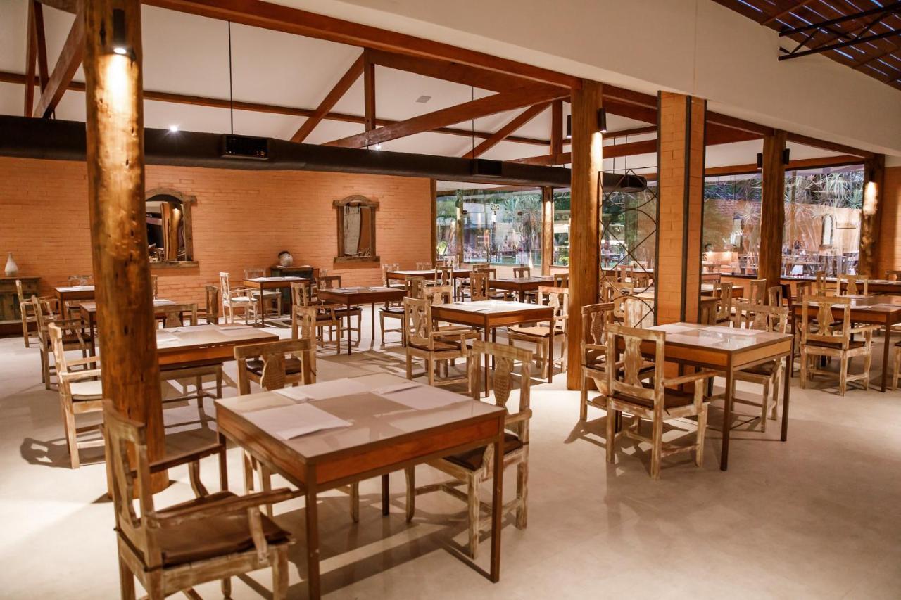 La Torre Resort All Inclusive Porto Seguro Exterior foto Restaurant interior